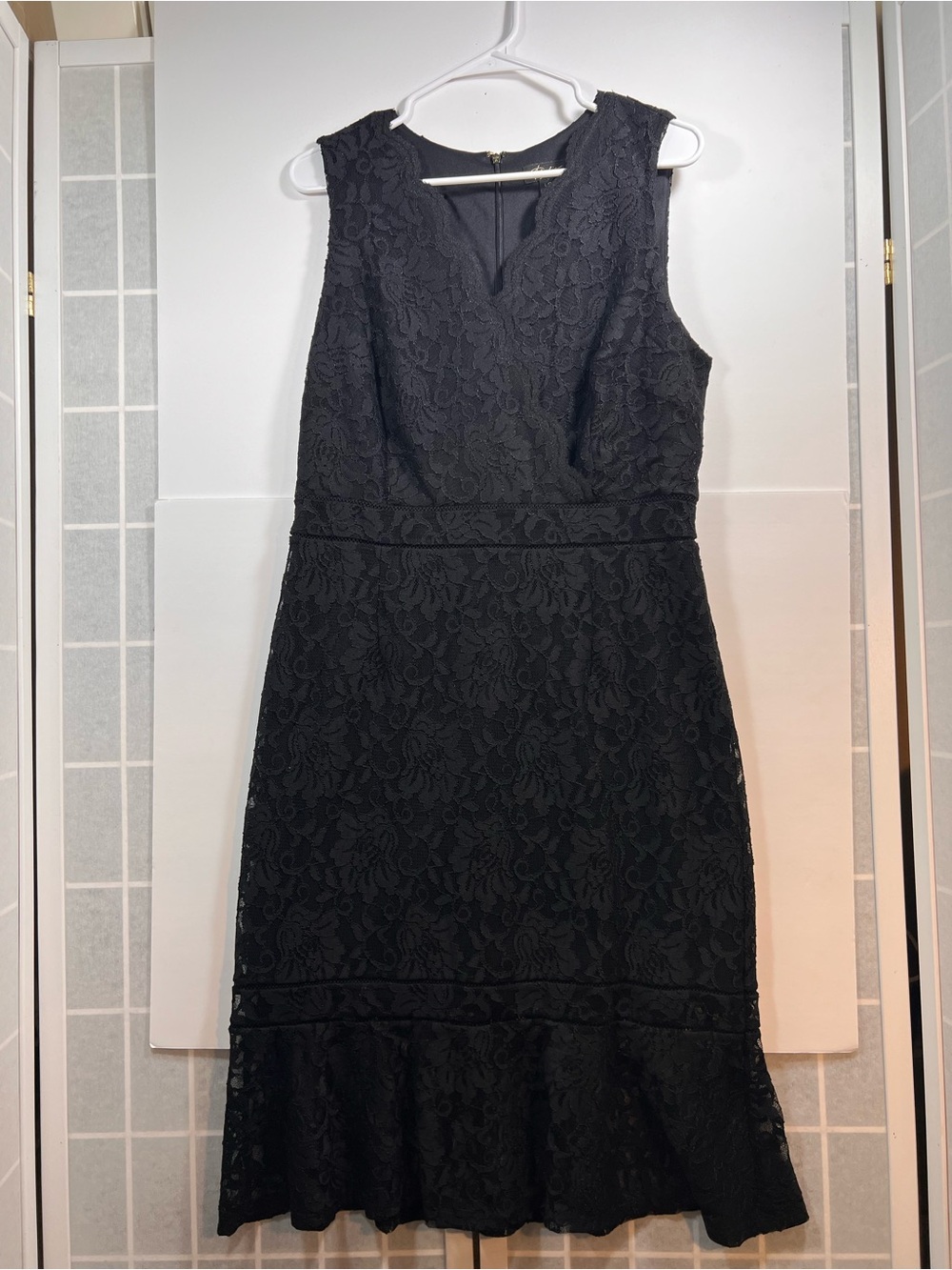 Thalia Sodi Classic Black Sleeveless Lace Midi Dress